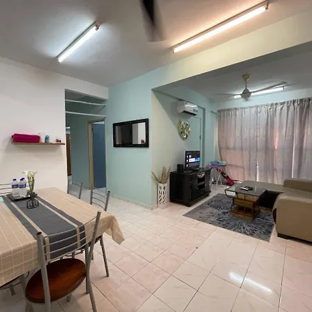 Whispering Woods 3 Rooms & Netflix By Ezyroom Melaka Ayer Keroh Exterior photo
