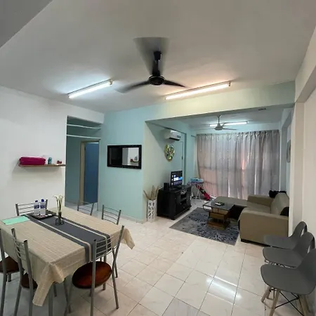 Whispering Woods 3 Rooms & Netflix By Ezyroom Melaka Ayer Keroh Exterior photo